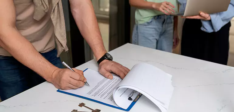 Advantages of Using Assignment of Contract in Real Estate in North Manchester, IN