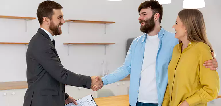 Why Choose Cedar Lake Home Buyers to Sell Your Condo Fast in Cedar Lake, IN?