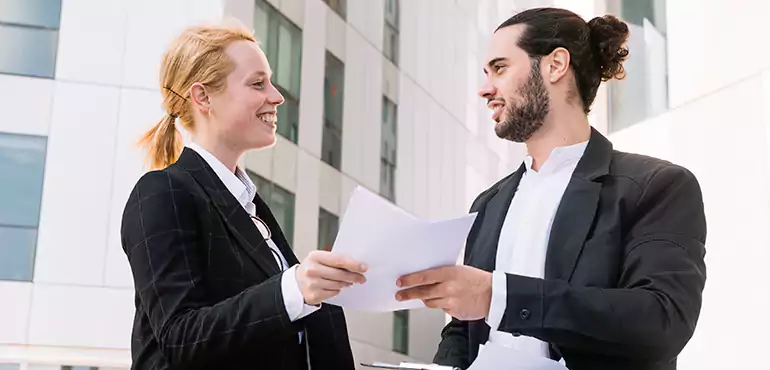 Simple and Legal Ways to Assign a Lease or Contract to the Buyer in North Manchester, IN